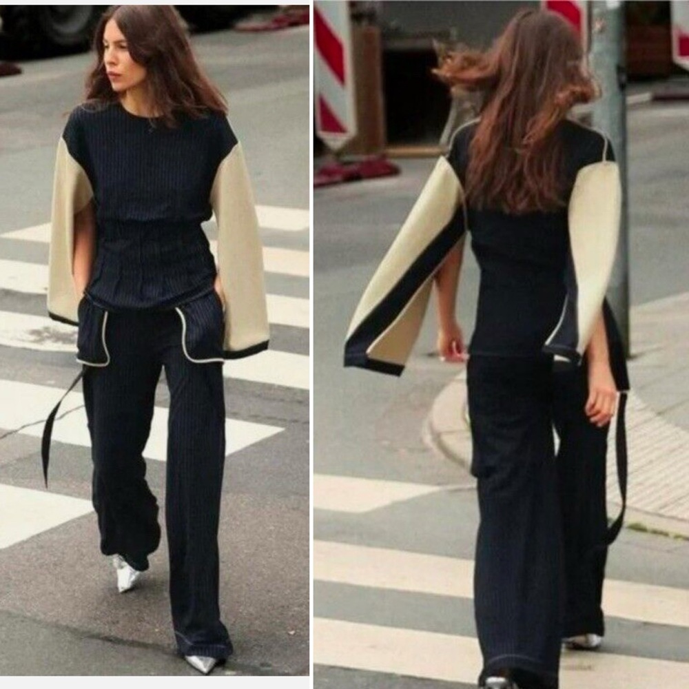 /Zara Black and Cream Long sleeve Top